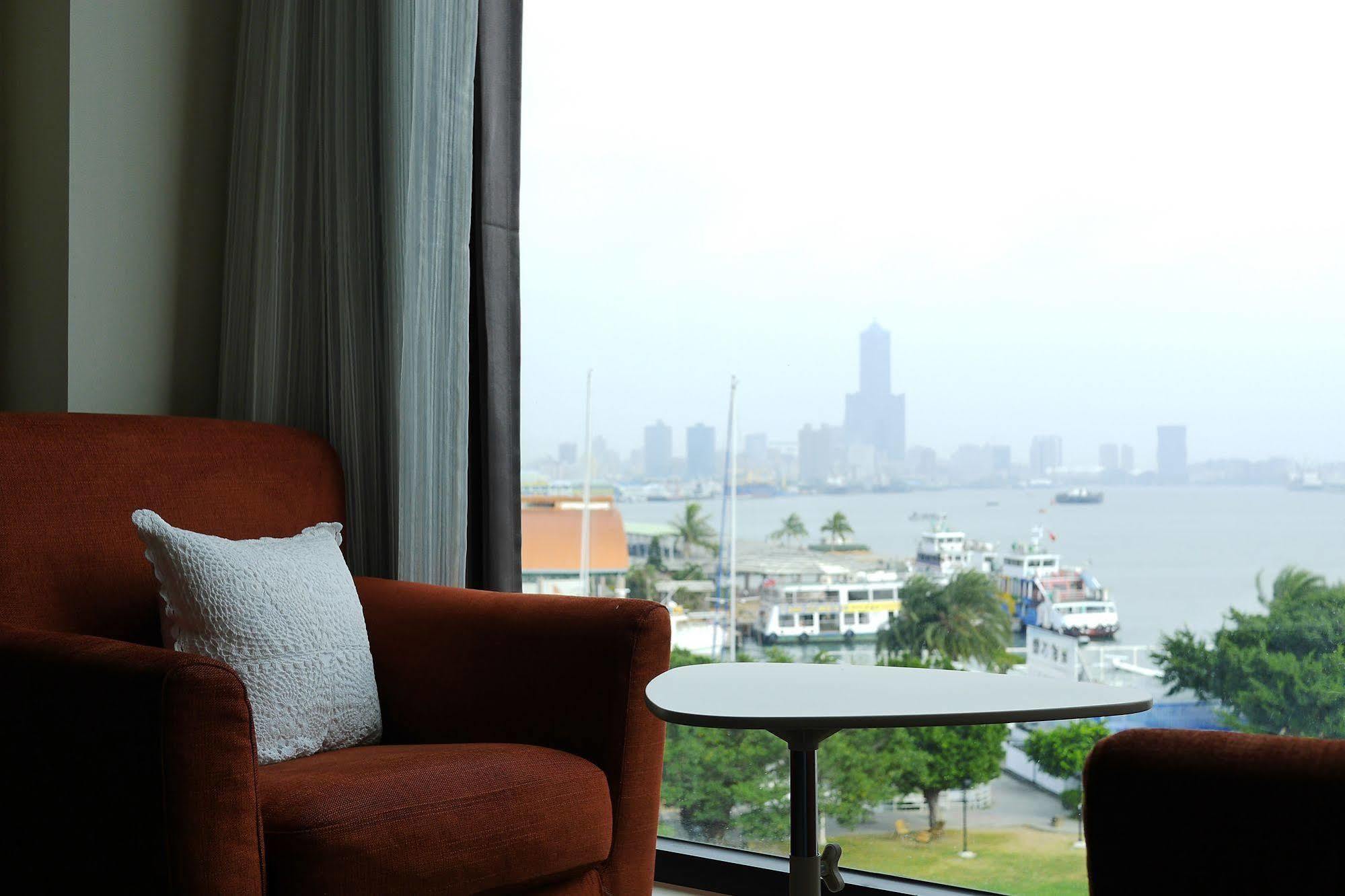 Watermark Hotel - Sizihwan Kaohsiung Exteriör bild